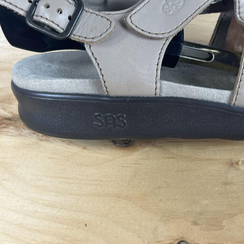 SAS HUGGY Cross Strap Sandals Leather Adjustable Comfort Truffle Tan Size 8.5 - Picture 8 of 10